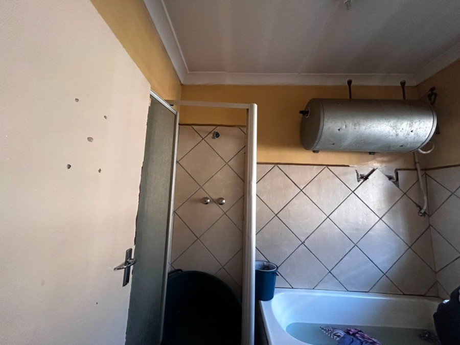 2 Bedroom Property for Sale in Bloemfontein Free State